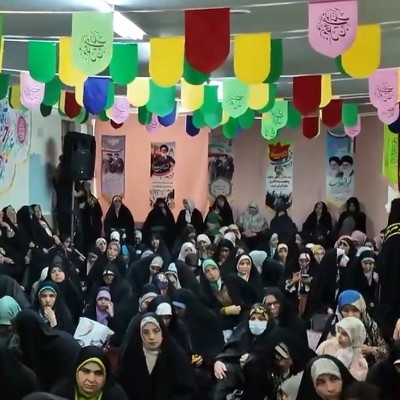 مراسم جشن نیمه شعبان در متوسطه اول دخترانه